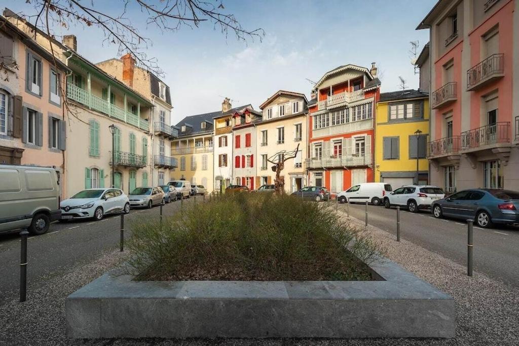 Terrasse, Jardin,, Appartement 80M², Vue Montagne, Wifi, Bureau Bagnères-de-Bigorre Kültér fotó
